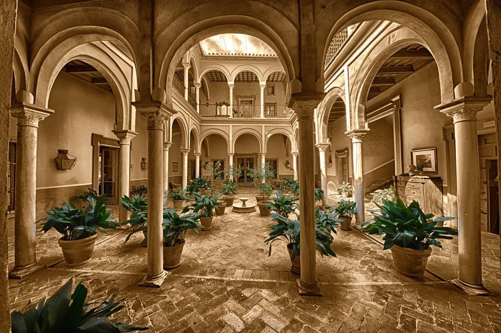 Casa Palacio De Carmona Кармона Экстерьер фото
